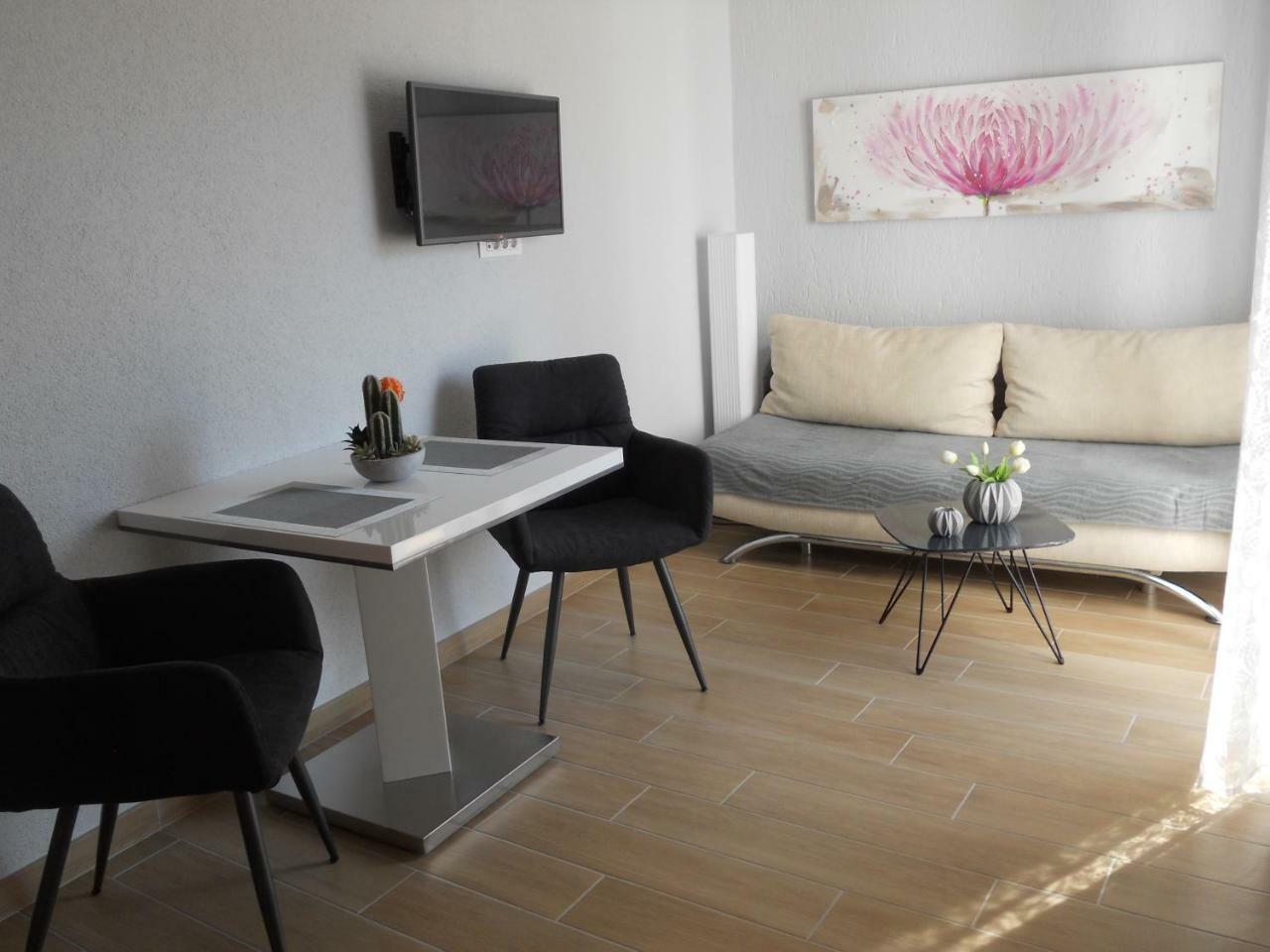 Apartments Mihalic I Baška Esterno foto